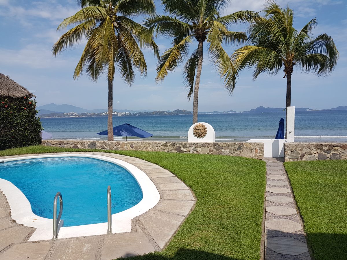 Casa frente al mar con 3 recámaras + studio para 6-10 personas